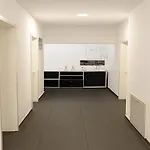Maya Zentral Bequem * Heilbronn